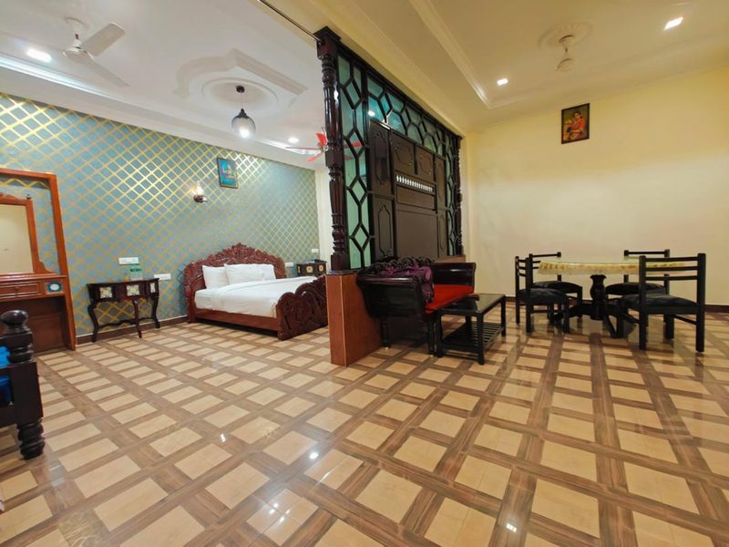 Deluxe Suite Room