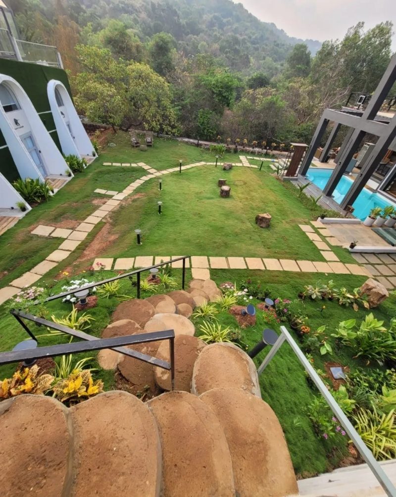 Nyast Valley Resort