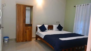 Green Nest Single Room Cottages