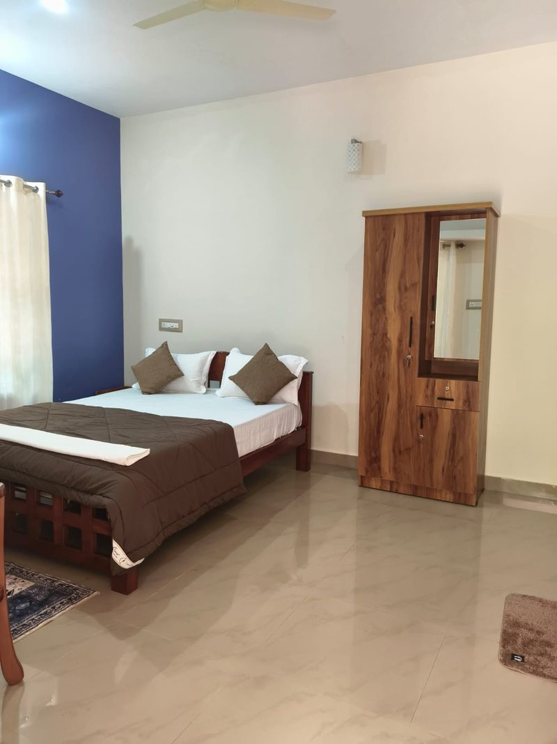 Green Nest Single Room Cottages — 6 of 8