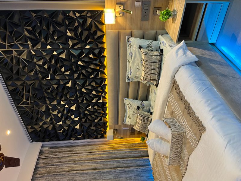 Noir & Gold | 24th Floor — 1 of 8