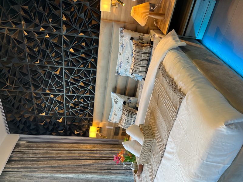 Noir & Gold | 24th Floor — 2 of 8