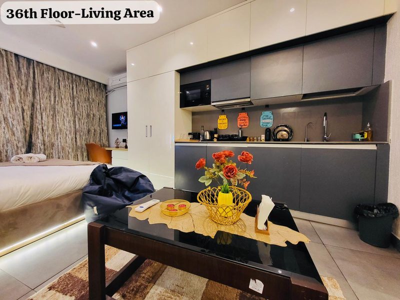 The Romantic Nest | 36th floor — 5 of 8