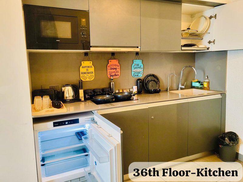The Romantic Nest | 36th floor — 6 of 8