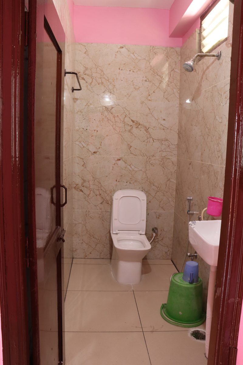 Deluxe Non/Ac Room — 4 of 6